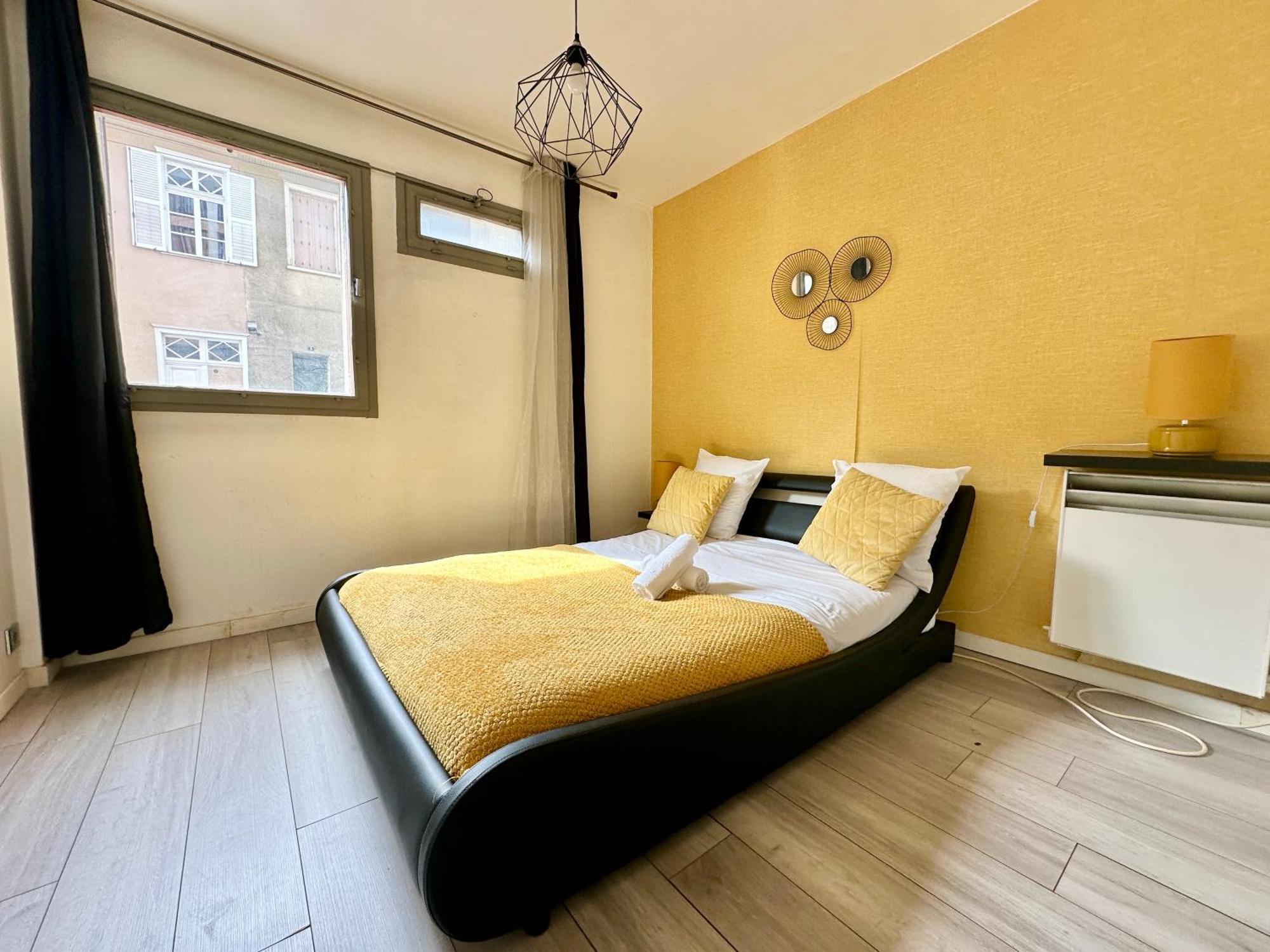 Le Montjovis, Spacieux Et Lumineux Avec Garage Limoges Esterno foto